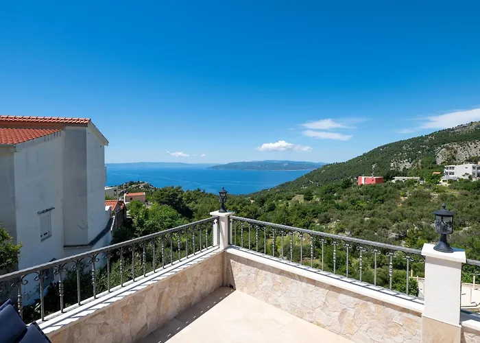 With Parking Space - 23020 Apartment *