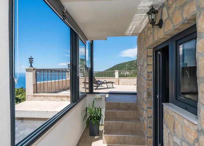 Apartment With Parking Space - 23020 *