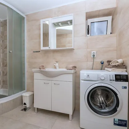 With Parking Space - 23020 * Makarska