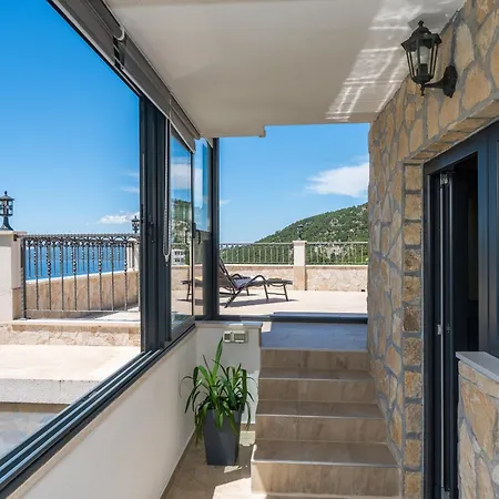 Appartement With Parking Space - 23020 *